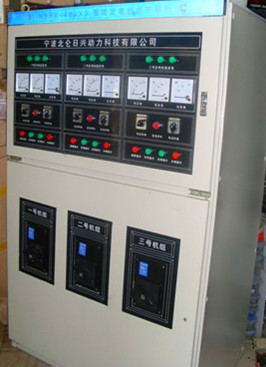 三臺發電機一體并機柜